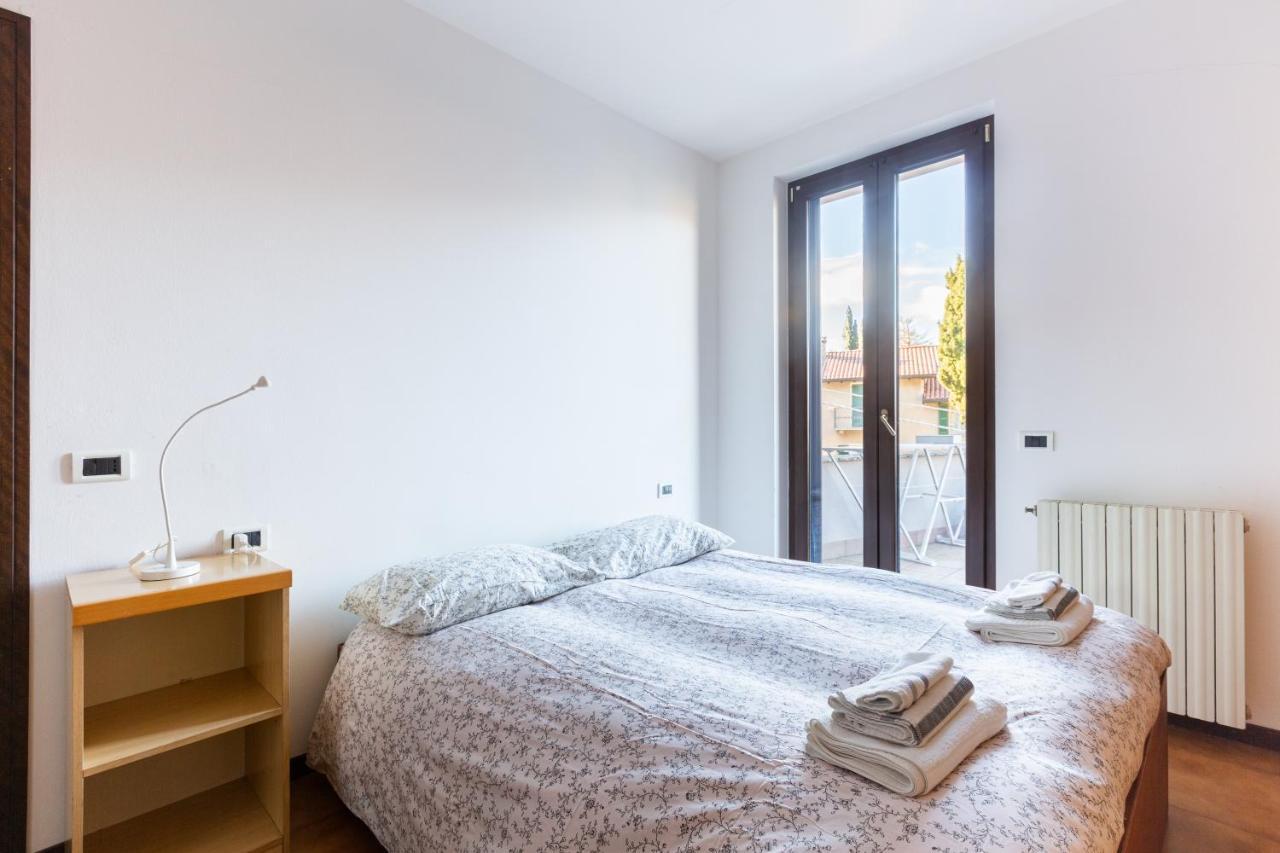 Mysa Properties - Casa Chicca, Flat With Lake View Terrace 佩尔莱多 外观 照片